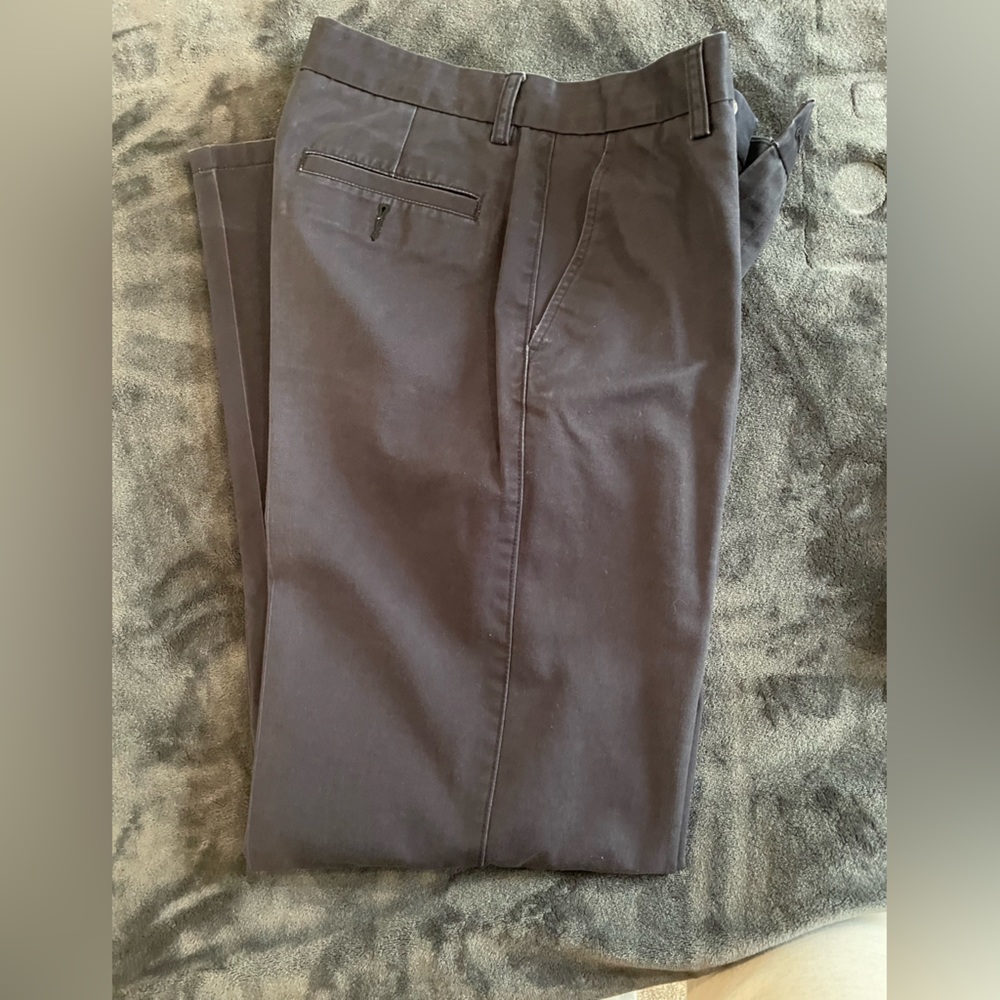 Men’s dress pant size 33x34